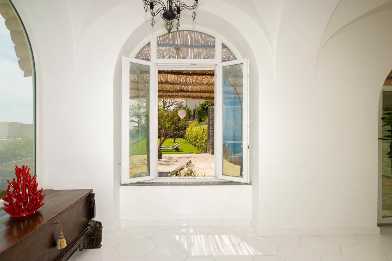 Villa Mimina - Exclusive Villa With Garden, Jacuzzi And Sea View プライアーノ エクステリア 写真