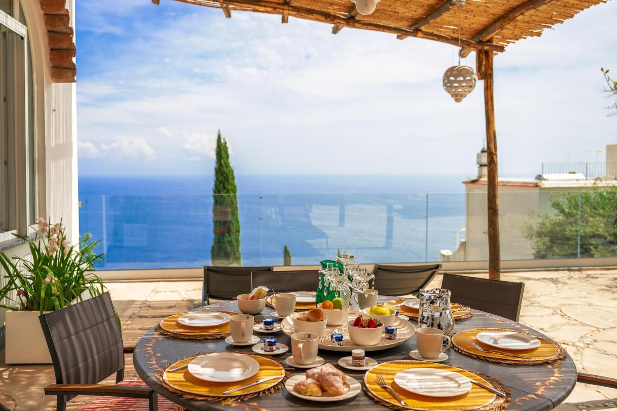 Villa Mimina - Exclusive Villa With Garden, Jacuzzi And Sea View プライアーノ エクステリア 写真